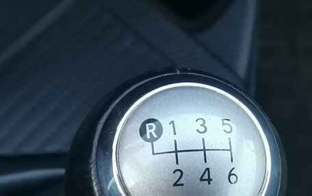 Toyota RAV4, 2015 год, 2 620 000 рублей, 12 фотография