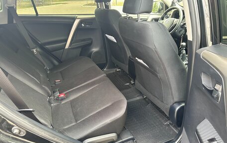 Toyota RAV4, 2015 год, 2 620 000 рублей, 16 фотография