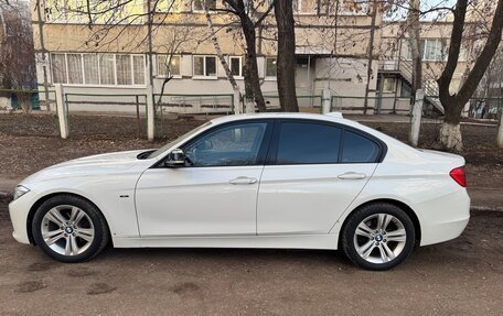 BMW 3 серия, 2014 год, 1 700 000 рублей, 2 фотография
