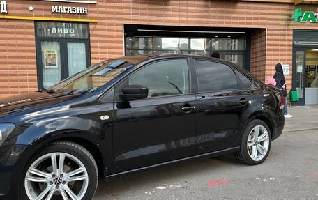 Volkswagen Polo VI (EU Market), 2013 год, 970 000 рублей, 3 фотография