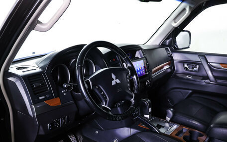 Mitsubishi Pajero IV, 2007 год, 1 390 000 рублей, 15 фотография