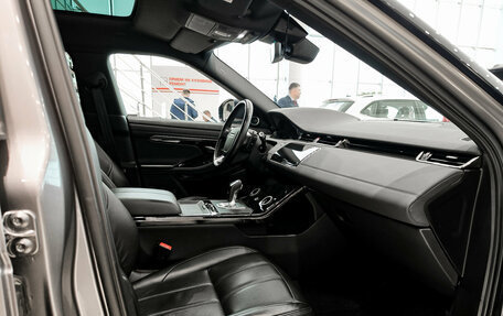 Land Rover Range Rover Evoque II, 2019 год, 3 800 000 рублей, 13 фотография