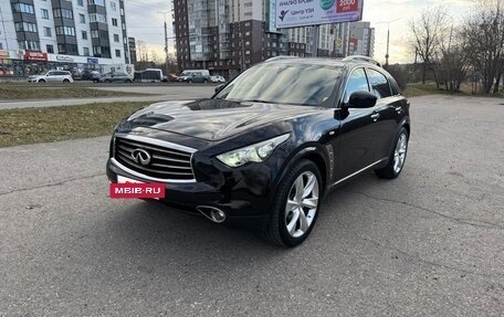 Infiniti QX70, 2014 год, 2 450 000 рублей, 7 фотография