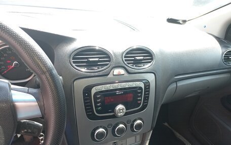 Ford Focus II рестайлинг, 2010 год, 650 000 рублей, 3 фотография