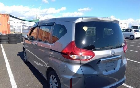 Honda Freed II, 2017 год, 1 455 000 рублей, 2 фотография