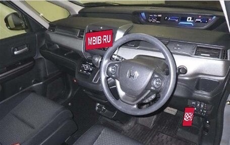 Honda Freed II, 2017 год, 1 455 000 рублей, 5 фотография