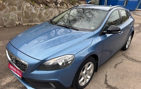 Volvo V40 Cross Country I, 2016 год, 1 799 999 рублей, 8 фотография