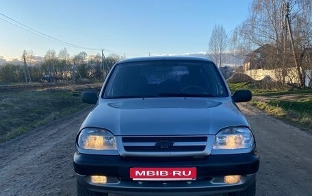 Chevrolet Niva I рестайлинг, 2008 год, 235 000 рублей, 2 фотография