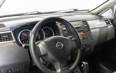 Nissan Tiida, 2010 год, 780 000 рублей, 5 фотография