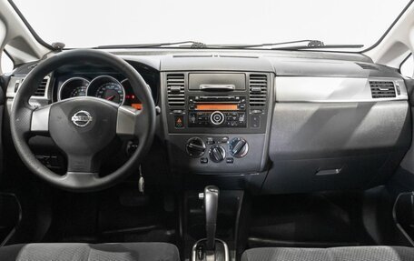Nissan Tiida, 2010 год, 780 000 рублей, 6 фотография