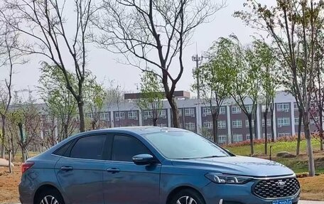 Ford Escort, 2021 год, 1 050 740 рублей, 2 фотография