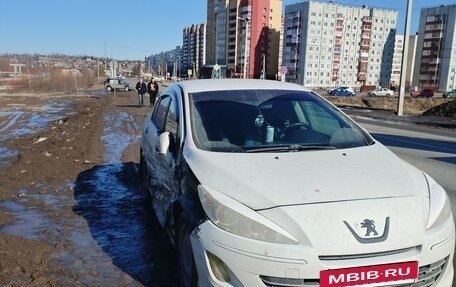 Peugeot 408 I рестайлинг, 2013 год, 200 000 рублей, 2 фотография