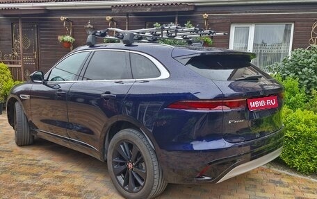 Jaguar F-Pace, 2022 год, 4 740 000 рублей, 1 фотография