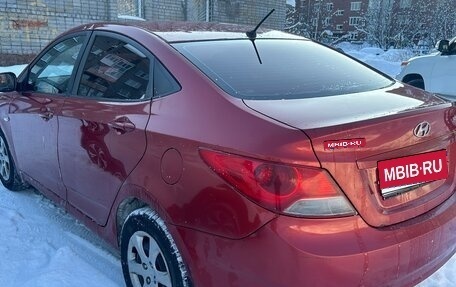 Hyundai Solaris II рестайлинг, 2012 год, 499 999 рублей, 1 фотография