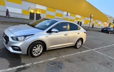 Hyundai Solaris II рестайлинг, 2017 год, 1 150 000 рублей, 2 фотография