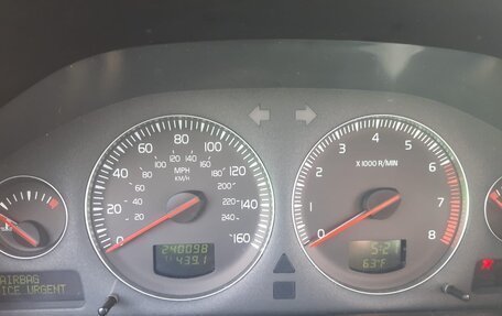 Volvo XC90 II рестайлинг, 2005 год, 820 000 рублей, 11 фотография