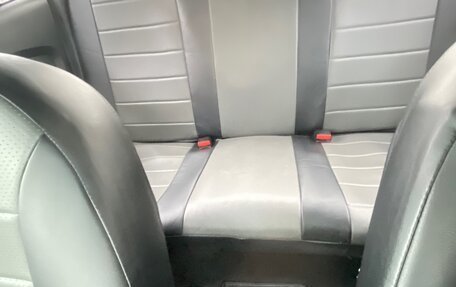 Renault Logan II, 2018 год, 579 000 рублей, 12 фотография