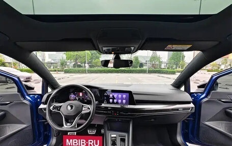 Volkswagen Golf VIII, 2023 год, 1 715 013 рублей, 15 фотография