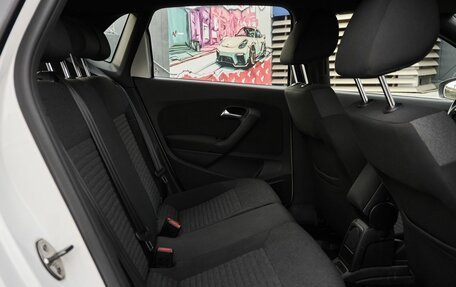 Volkswagen Polo VI (EU Market), 2013 год, 867 000 рублей, 7 фотография