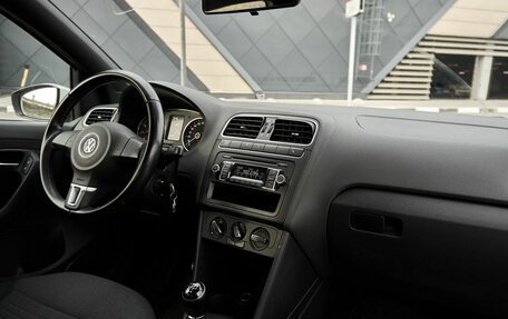 Volkswagen Polo VI (EU Market), 2013 год, 867 000 рублей, 6 фотография