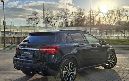 Mercedes-Benz GLA, 2019 год, 2 850 000 рублей, 2 фотография