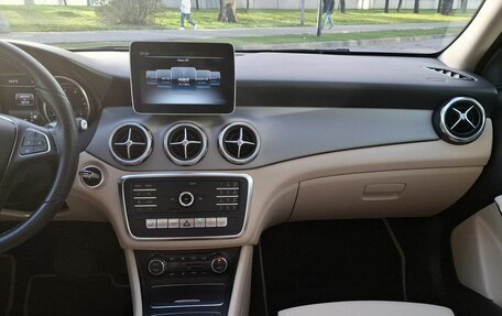 Mercedes-Benz GLA, 2019 год, 2 850 000 рублей, 24 фотография