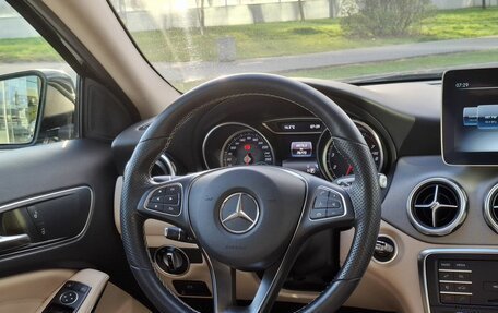 Mercedes-Benz GLA, 2019 год, 2 850 000 рублей, 23 фотография