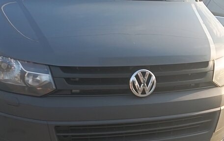 Volkswagen Caravelle T5, 2010 год, 1 390 000 рублей, 1 фотография