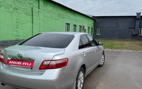 Toyota Camry, 2011 год, 1 000 000 рублей, 7 фотография