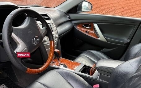 Toyota Camry, 2011 год, 1 000 000 рублей, 11 фотография