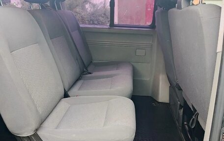 Volkswagen Caravelle T5, 2010 год, 1 390 000 рублей, 5 фотография