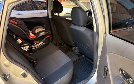 Nissan Almera, 2017 год, 750 000 рублей, 9 фотография