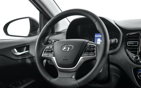 Hyundai Solaris II рестайлинг, 2022 год, 1 811 000 рублей, 14 фотография