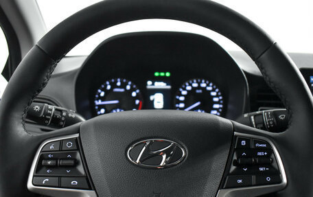 Hyundai Solaris II рестайлинг, 2022 год, 1 811 000 рублей, 17 фотография