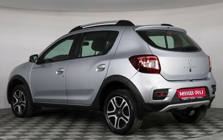 Renault Sandero II рестайлинг, 2022 год, 1 095 000 рублей, 7 фотография