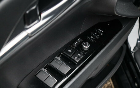 Toyota Camry, 2024 год, 4 200 000 рублей, 17 фотография