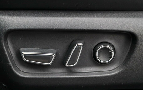 Toyota Camry, 2024 год, 4 200 000 рублей, 15 фотография