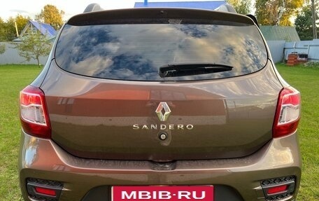 Renault Sandero II рестайлинг, 2019 год, 650 000 рублей, 3 фотография