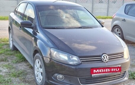Volkswagen Polo VI (EU Market), 2011 год, 550 000 рублей, 4 фотография
