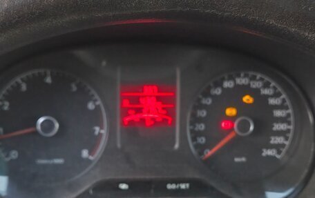 Volkswagen Polo VI (EU Market), 2011 год, 550 000 рублей, 6 фотография