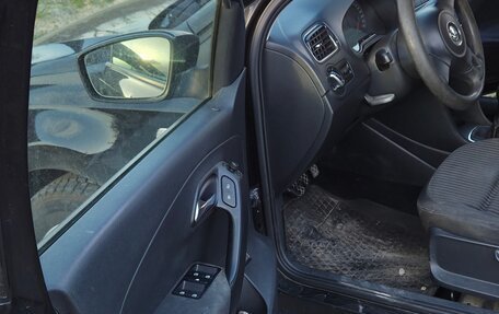 Volkswagen Polo VI (EU Market), 2011 год, 550 000 рублей, 8 фотография