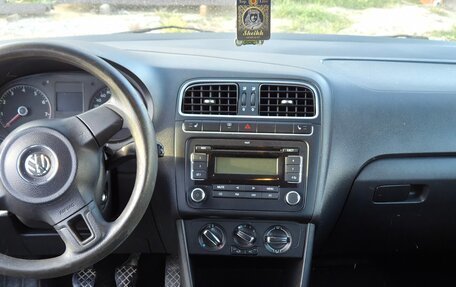 Volkswagen Polo VI (EU Market), 2011 год, 550 000 рублей, 7 фотография