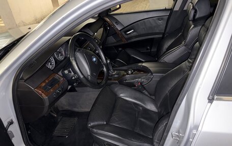 BMW 5 серия, 2006 год, 850 000 рублей, 14 фотография