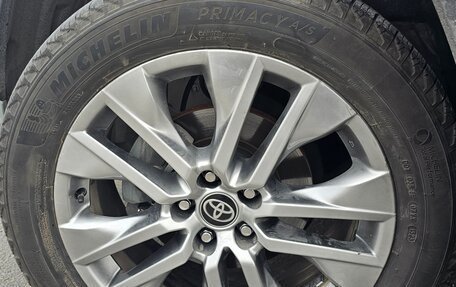 Toyota RAV4, 2023 год, 4 800 000 рублей, 13 фотография