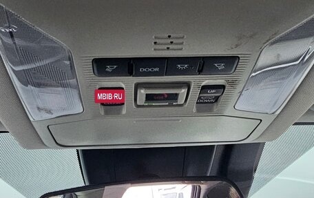 Toyota RAV4, 2023 год, 4 800 000 рублей, 6 фотография