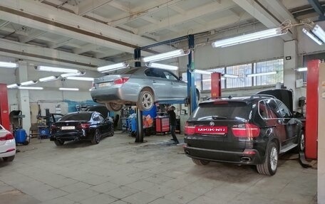 BMW 5 серия, 2005 год, 780 000 рублей, 14 фотография