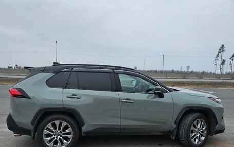 Toyota RAV4, 2023 год, 4 800 000 рублей, 16 фотография