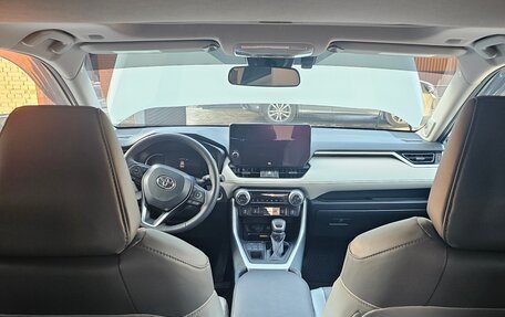 Toyota RAV4, 2023 год, 4 800 000 рублей, 27 фотография