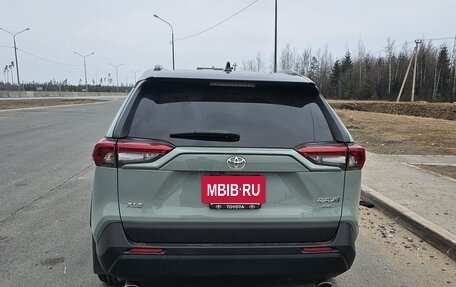 Toyota RAV4, 2023 год, 4 800 000 рублей, 18 фотография