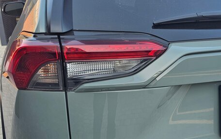 Toyota RAV4, 2023 год, 4 800 000 рублей, 30 фотография